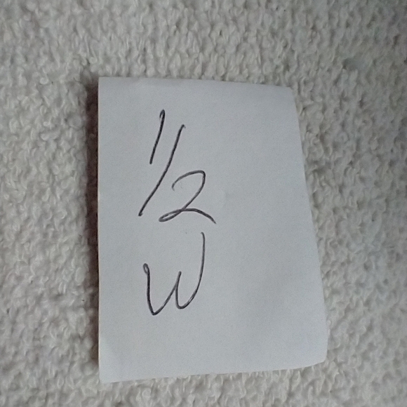 Green shamrock Irish clover leverback earrings - Picture 3 of 3